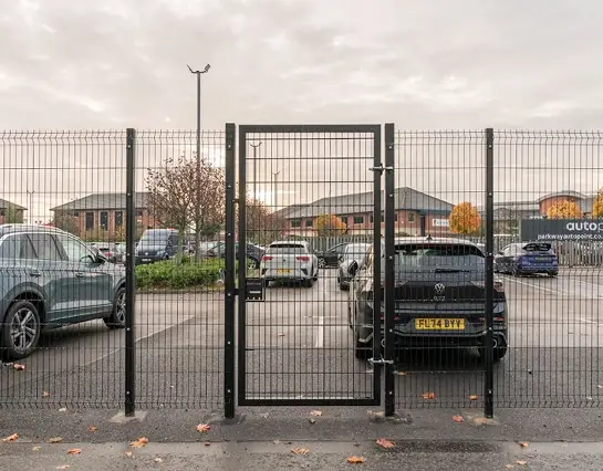 Security fencing with a secure lock for a commercial property car park